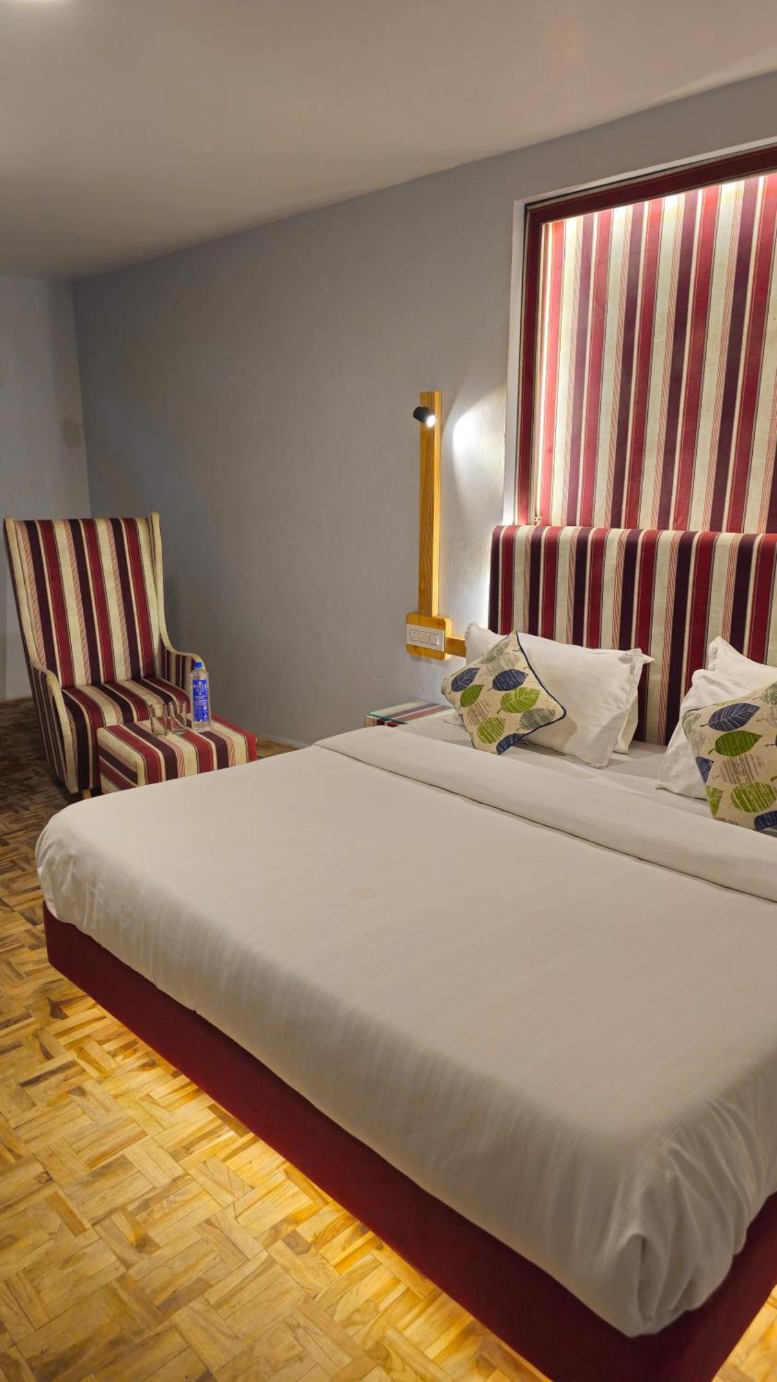 Hotel English Rose, #Personal Parking, #Petfriendly, #Garden, #Bonfire Under The Stars Manali  Ngoại thất bức ảnh