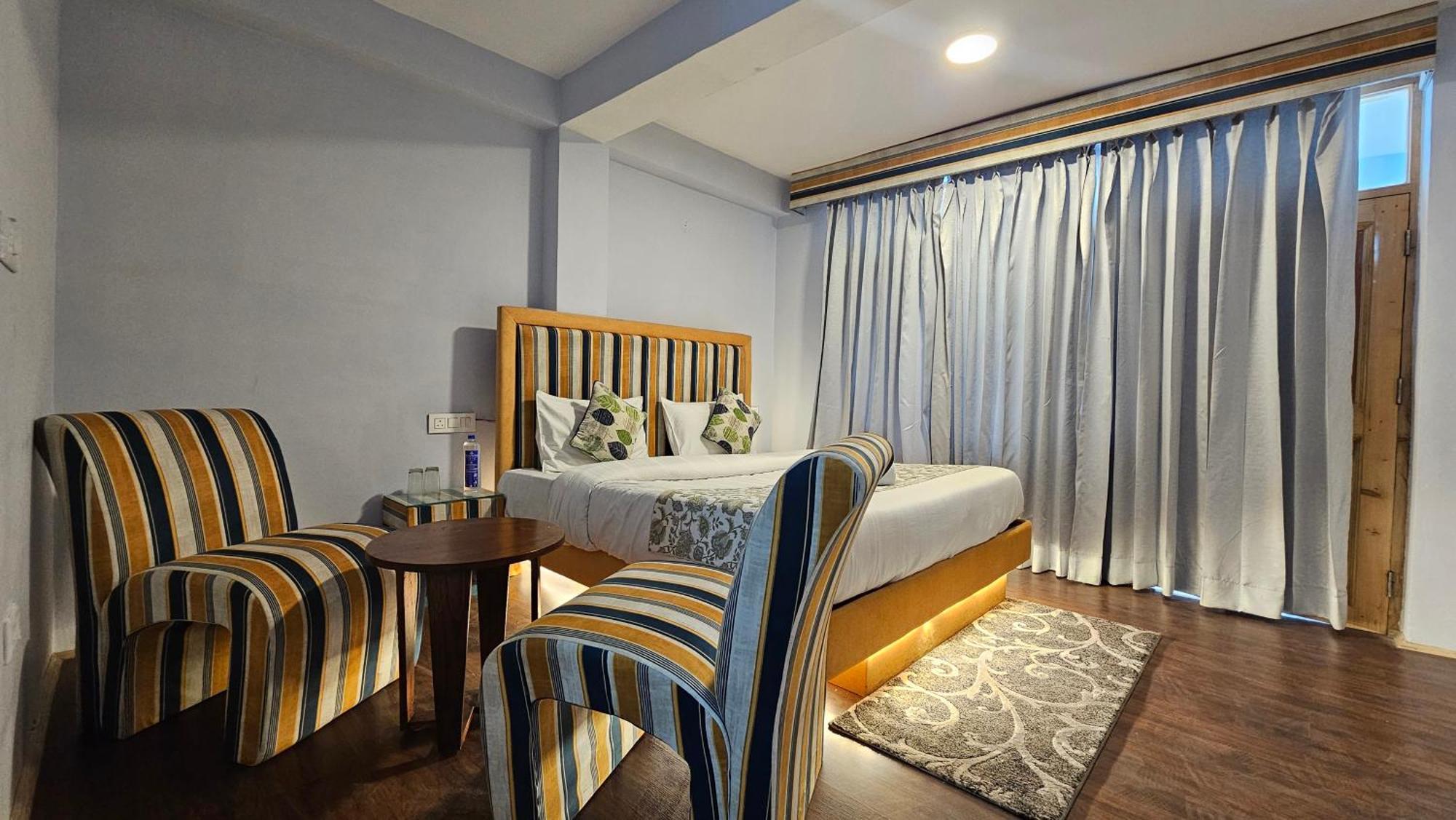 Hotel English Rose, #Personal Parking, #Petfriendly, #Garden, #Bonfire Under The Stars Manali  Ngoại thất bức ảnh