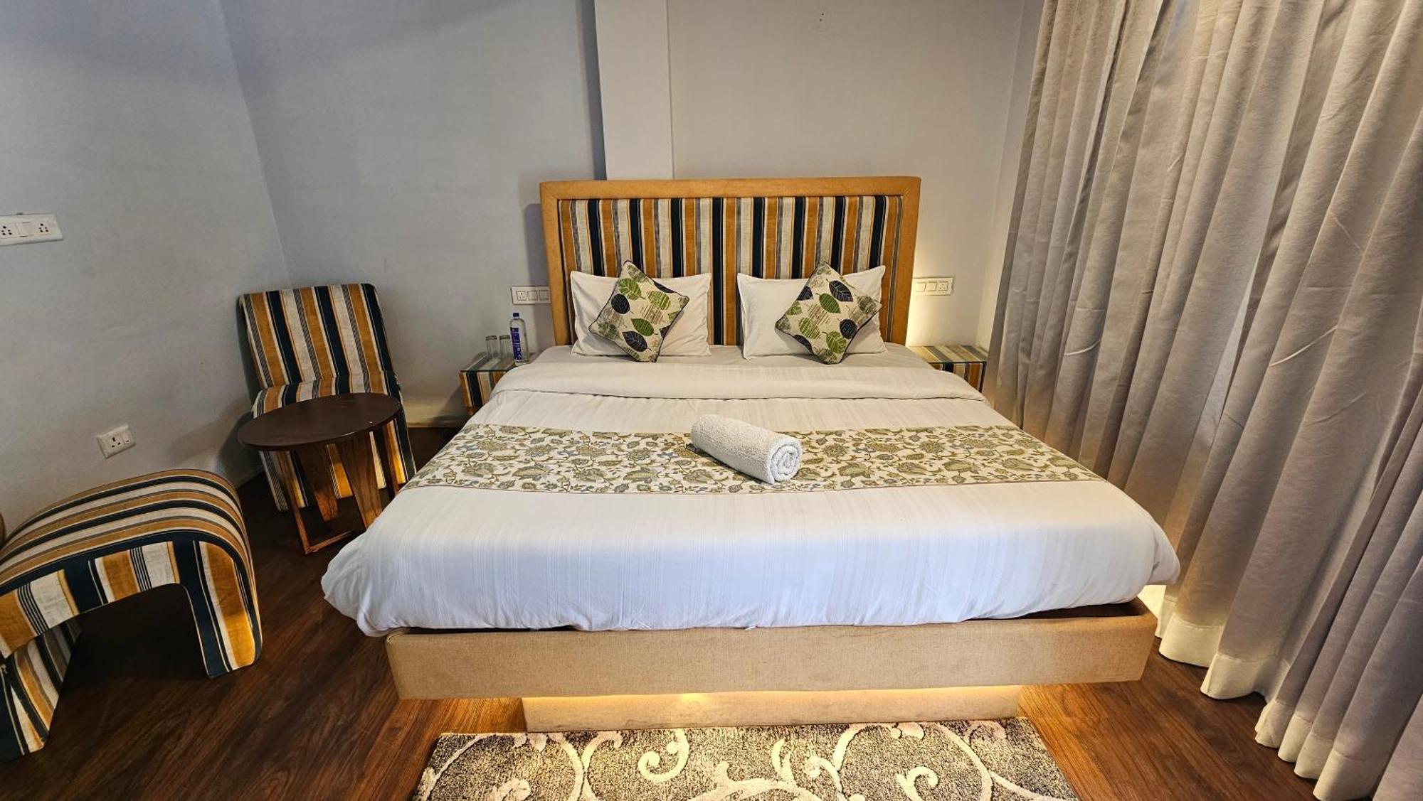 Hotel English Rose, #Personal Parking, #Petfriendly, #Garden, #Bonfire Under The Stars Manali  Ngoại thất bức ảnh