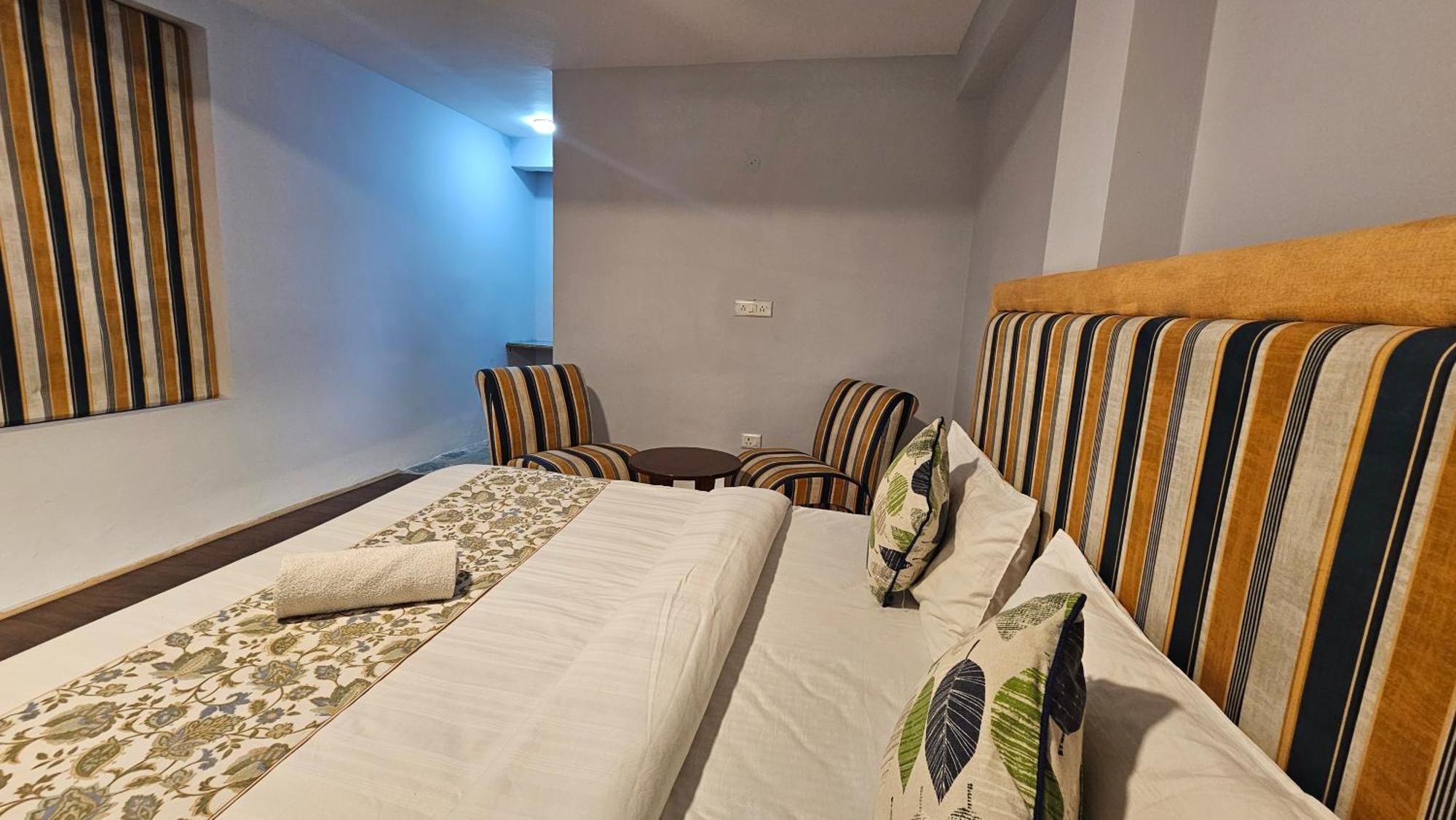 Hotel English Rose, #Personal Parking, #Petfriendly, #Garden, #Bonfire Under The Stars Manali  Ngoại thất bức ảnh